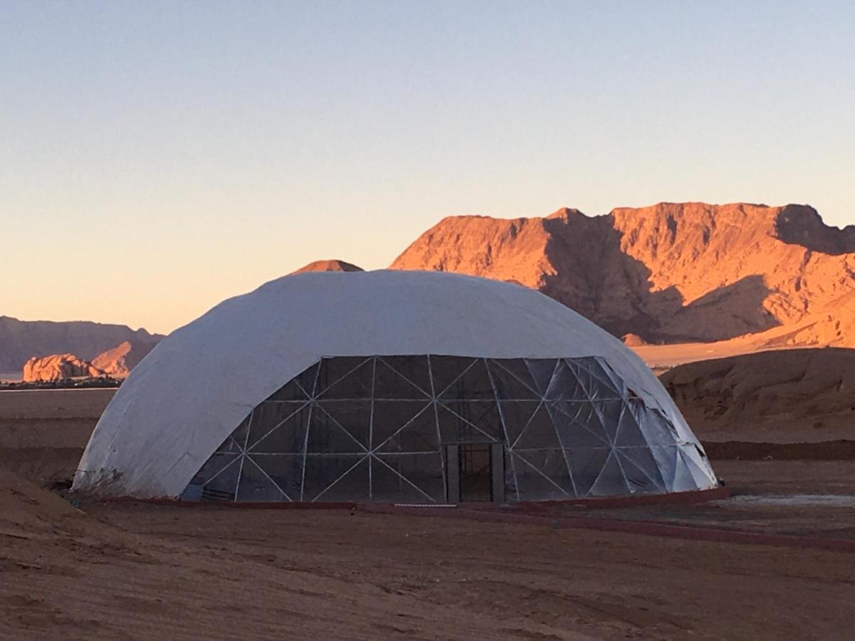 Oryx Camp Hotel Wadi Rum Ngoại thất bức ảnh